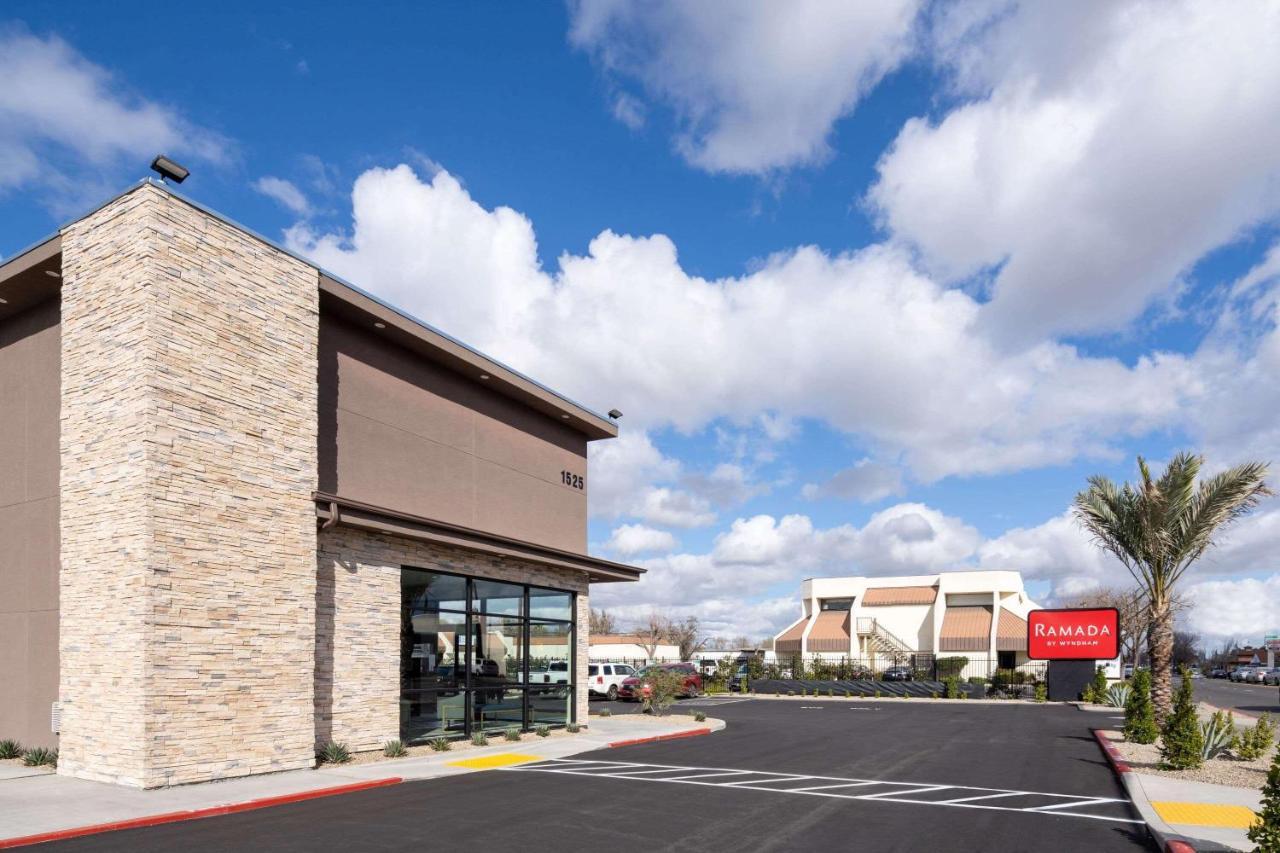 Ramada By Wyndham Modesto Yosemite Area Otel Dış mekan fotoğraf