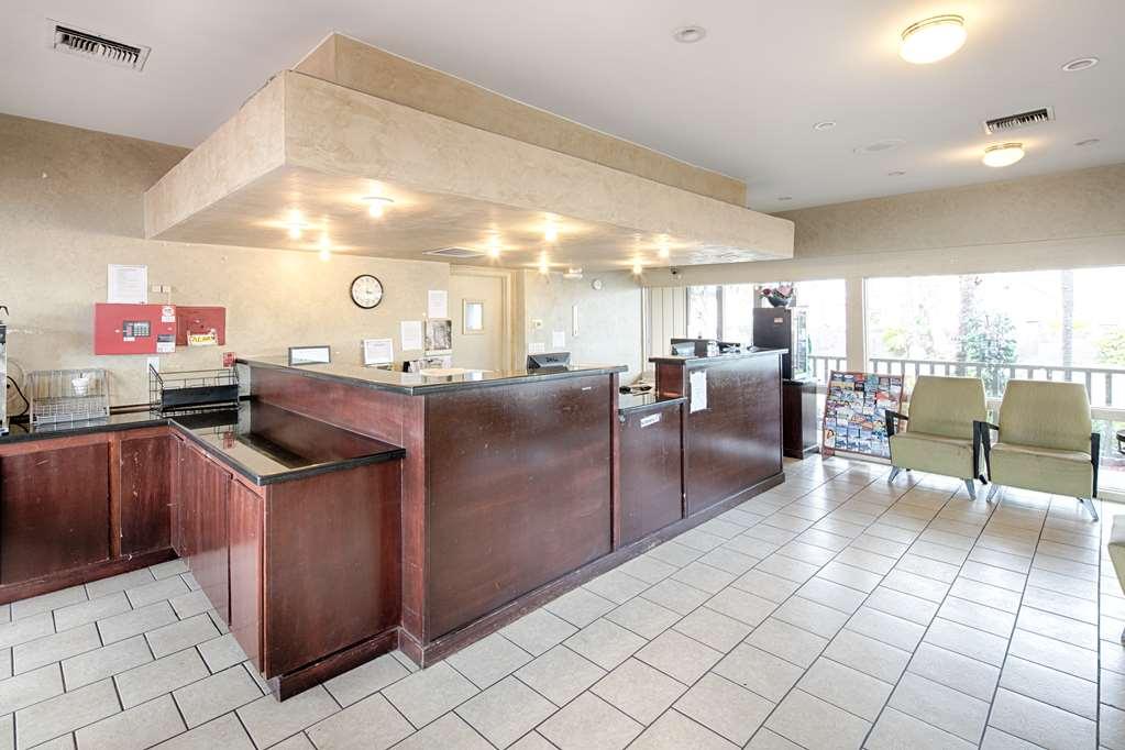 Ramada By Wyndham Modesto Yosemite Area Otel İç mekan fotoğraf